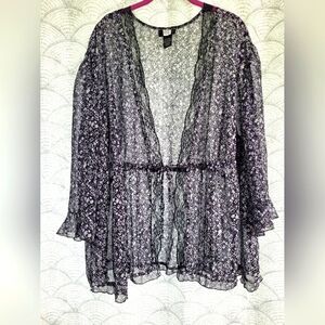 Gorgeous Lace Front Tie Sheer Cardigan Ruffle Sleeve Size 22/24W